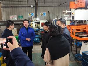 安陽派菲克電磁科技熱烈歡迎?；矍俑笔虚L(zhǎng)來我單位考察調(diào)研